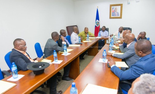 RENCONTRE DE TRAVAIL ENTRE LE MINISTRE DE L’INTÉRIEUR ET LA FENAMH DANS LE CADRE DU RENFORCEMENT DES CAPACITÉS DES MUNICIPALITÉS