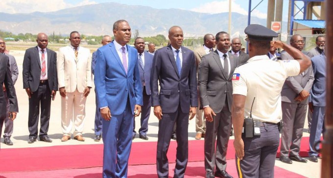 Accueil du Président de la République SEM. Jovenel MOISE, de retour de sa participation à la 73 ème Session ordinaire de l’Assemblée Générale des Nations Unies