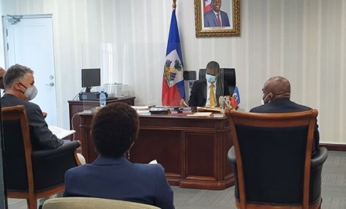 RENCONTRE ENTRE LE MINISTRE DE l’INTÉRIEUR ET DES COLLECTIVITÉS TERRITORIALES M.AUDAIN FILS BERNADEL ET M.FABRIZIO PORETTI, CHARGÉ D’AFFAIRES, CHEF DE MISSION ADJOINT ET DE COOPÉRATION DE L’AMBASSADE DE LA CONFÉDERATION HELVÉTIQUE EN HAÏTI